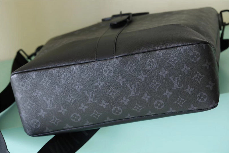 Franco Shops - Louis Vuittons  - 9801