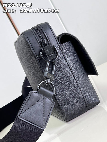 Franco Shops - Louis Vuittons  - 15294