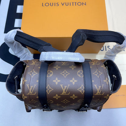 Franco Shops - Louis Vuittons  - 9662