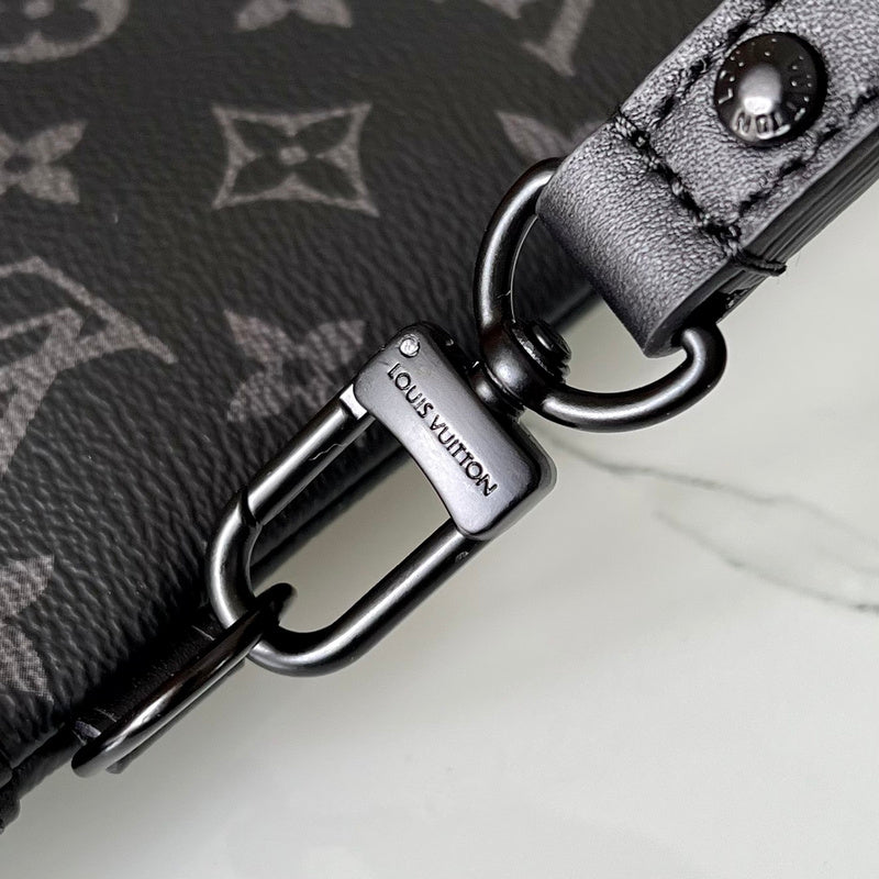 Franco Shops - Louis Vuittons  - 15736