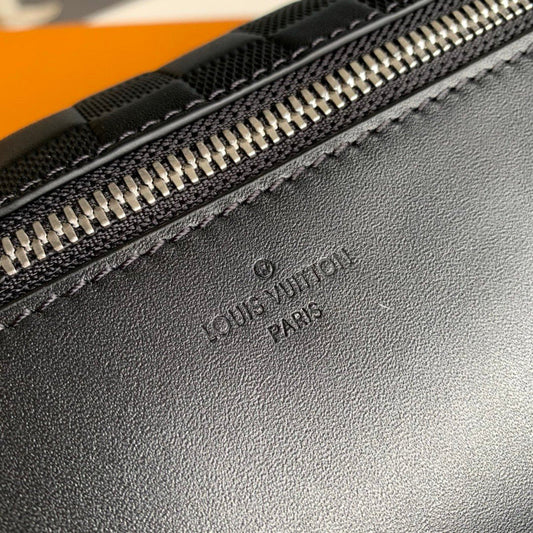 Franco Shops - Louis Vuittons  - 15556