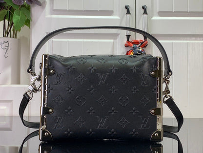 Franco Shops - Louis Vuittons  - 15221
