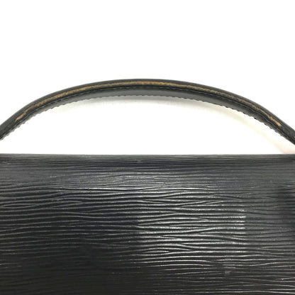 Handbag Designer By Louis Vuitton  Size: Medium