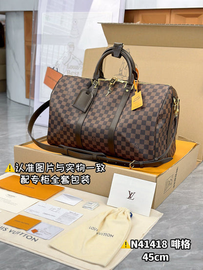 Franco Shops - Louis Vuittons  - 15304