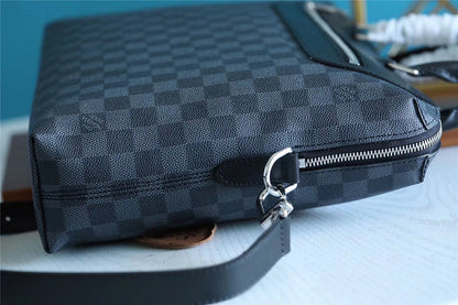 Franco Shops - Louis Vuittons  - 9860