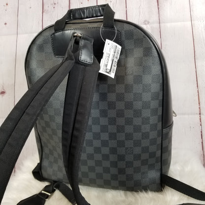 Backpack Designer By Louis Vuitton  Size: Large
