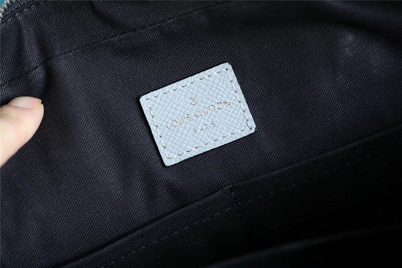 Franco Shops - Louis Vuittons  - 9848