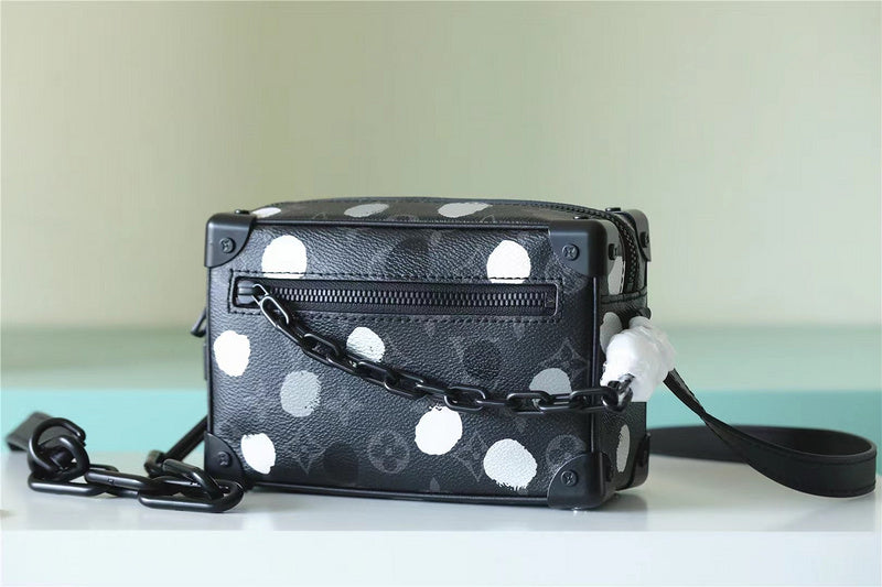 Franco Shops - Louis Vuittons  - 10131
