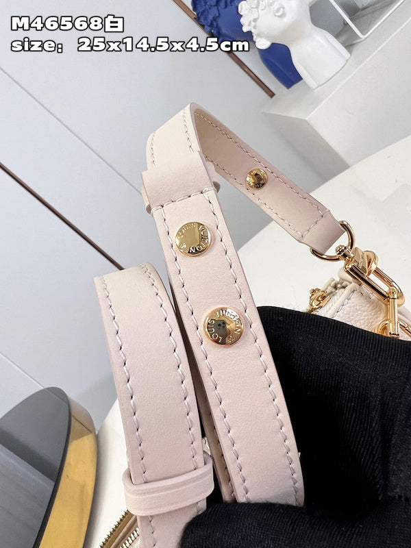Franco Shops - Louis Vuittons  - 15495