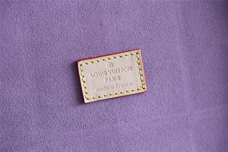 Franco Shops - Louis Vuittons  - 9552