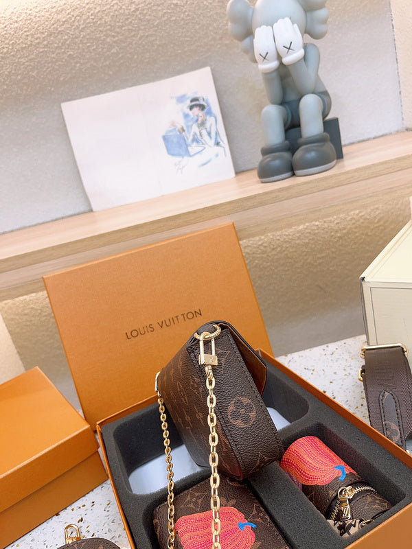 Franco Shops - Louis Vuittons  - 14966