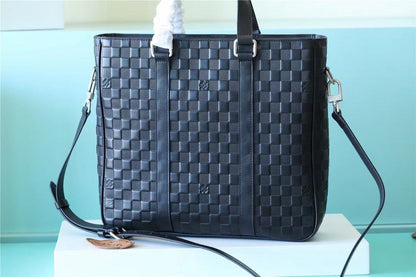 Franco Shops - Louis Vuittons  - 9799