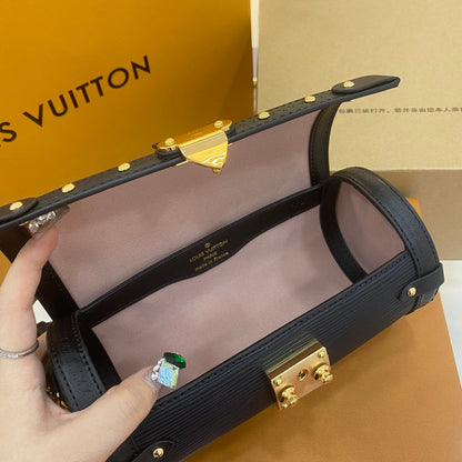 Franco Shops - Louis Vuittons  - 15068