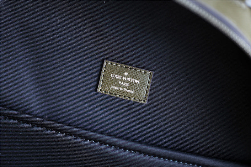 Franco Shops - Louis Vuittons  - 9734