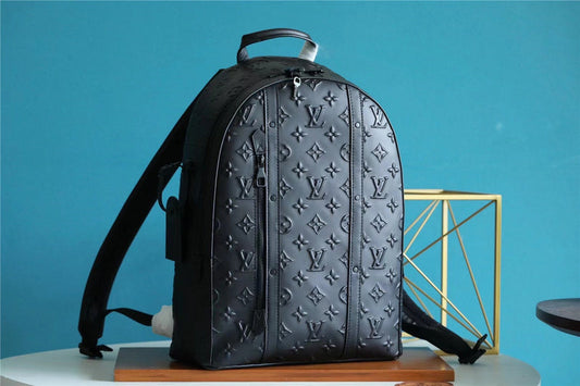 Franco Shops - Louis Vuittons  - 9625