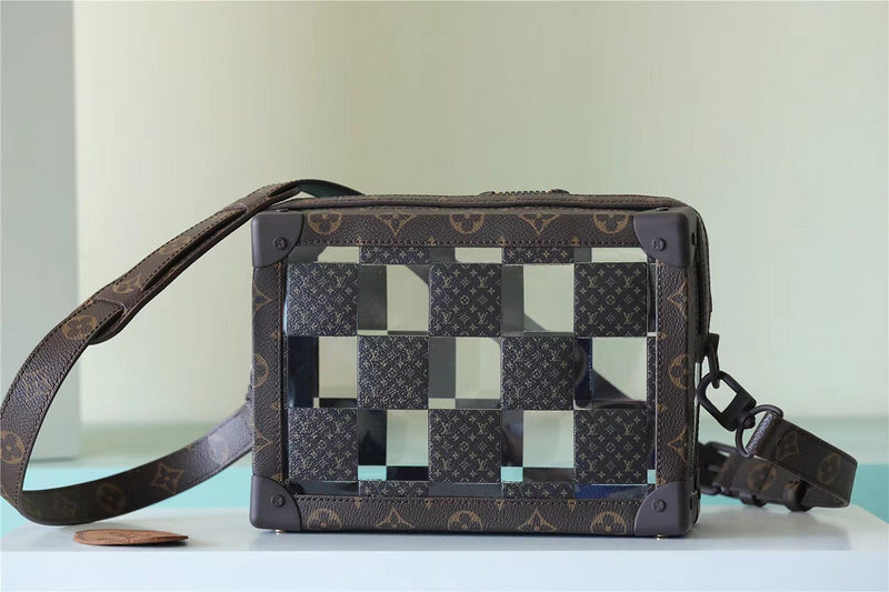 Franco Shops - Louis Vuittons  - 10124