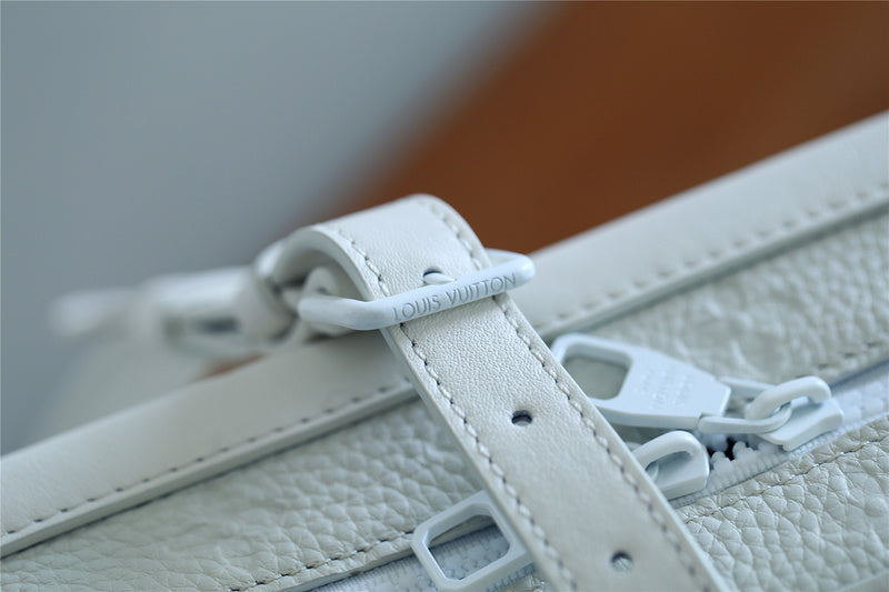 Franco Shops - Louis Vuittons  - 10185