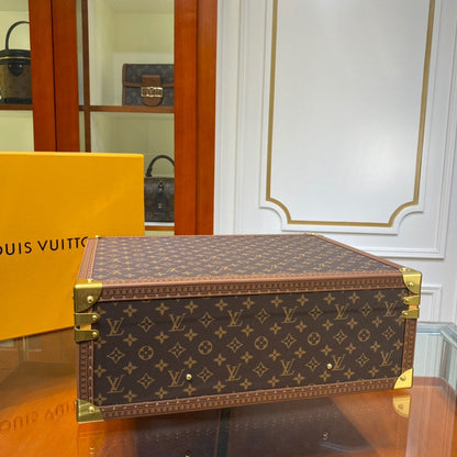 Franco Shops - Louis Vuittons  - 9495