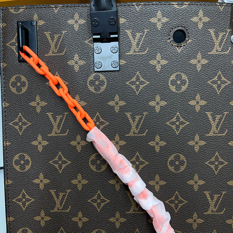 Franco Shops - Louis Vuittons  - 9846