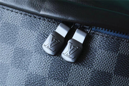 Franco Shops - Louis Vuittons  - 9933