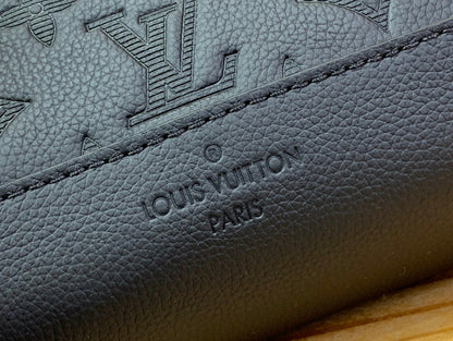 Franco Shops - Louis Vuittons  - 15289