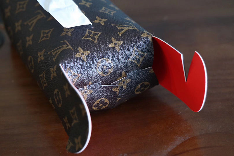 Franco Shops - Louis Vuittons  - 9261