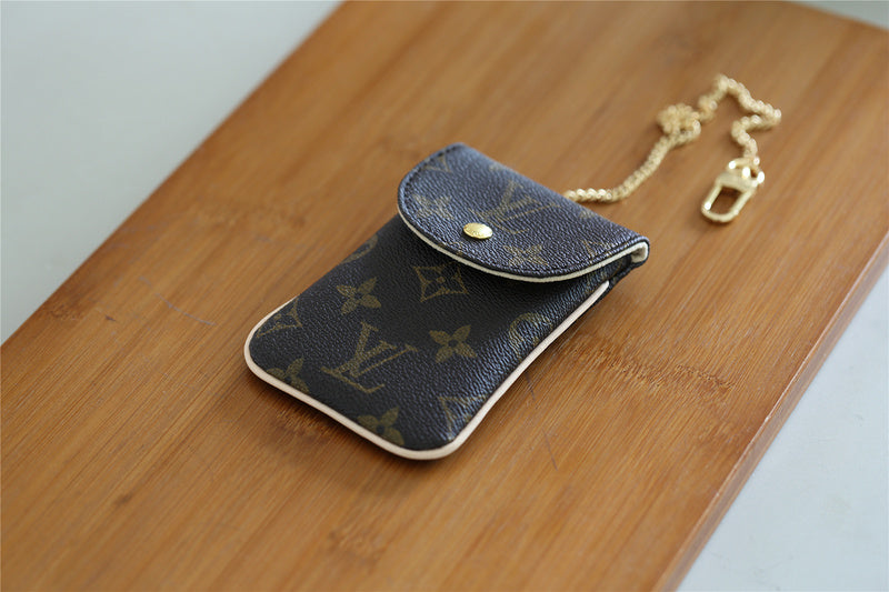 Franco Shops - Louis Vuittons  - 9421