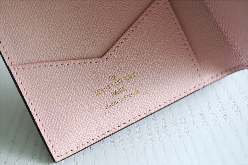 Franco Shops - Louis Vuittons  - 9245
