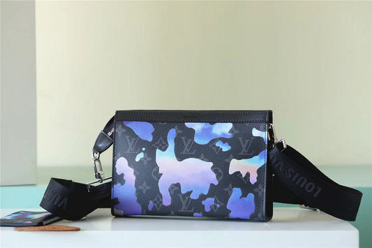 Franco Shops - Louis Vuittons  - 9966