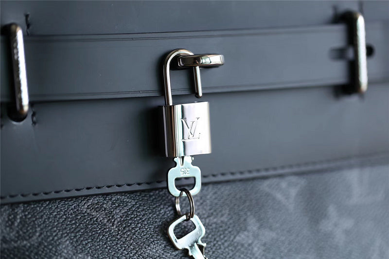 Franco Shops - Louis Vuittons  - 9749