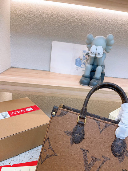 Franco Shops - Louis Vuittons  - 14911