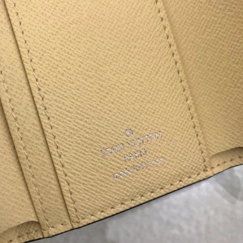 Franco Shops - Louis Vuittons  - 9165
