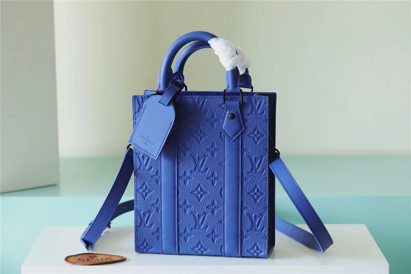 Franco Shops - Louis Vuittons  - 9914