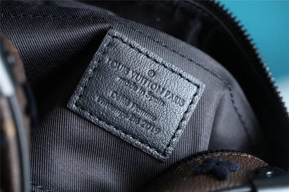 Franco Shops - Louis Vuittons  - 10147