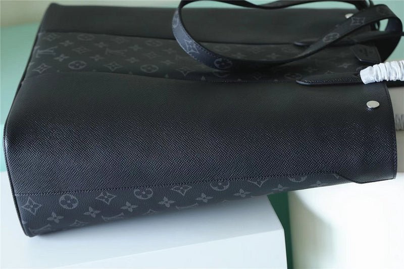 Franco Shops - Louis Vuittons  - 9782