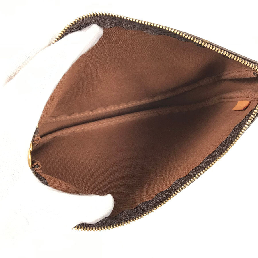LOUIS VUITTON Pouch