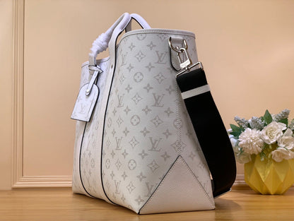Franco Shops - Louis Vuittons  - 15429