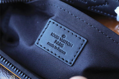 Franco Shops - Louis Vuittons  - 9910
