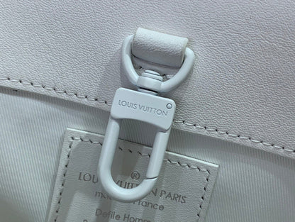 Franco Shops - Louis Vuittons  - 15249