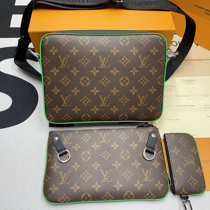 Franco Shops - Louis Vuittons  - 10043