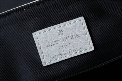 Franco Shops - Louis Vuittons  - 10080