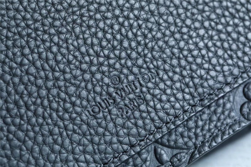 Franco Shops - Louis Vuittons  - 10105