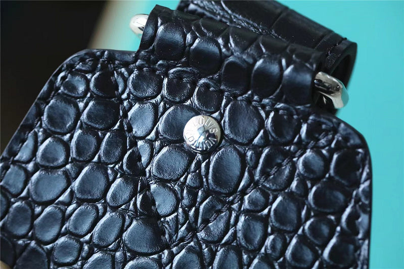 Franco Shops - Louis Vuittons  - 9958