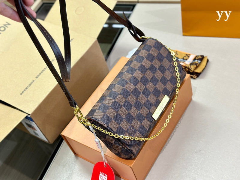Franco Shops - Louis Vuittons  - 14991