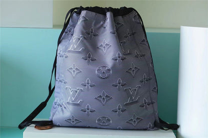 Franco Shops - Louis Vuittons  - 9613