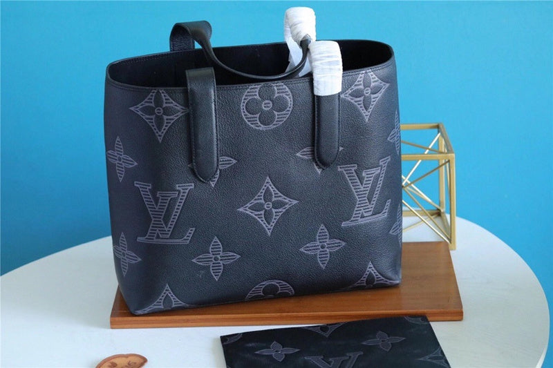 Franco Shops - Louis Vuittons  - 9822