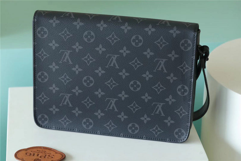 Franco Shops - Louis Vuittons  - 10093