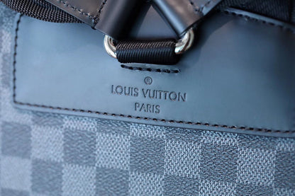 Franco Shops - Louis Vuittons  - 9716
