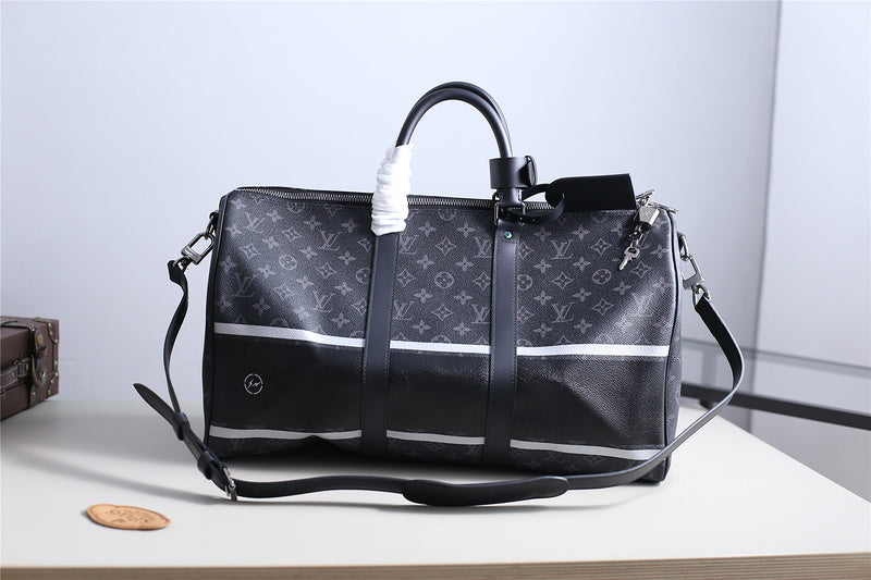 Franco Shops - Louis Vuittons  - 9476