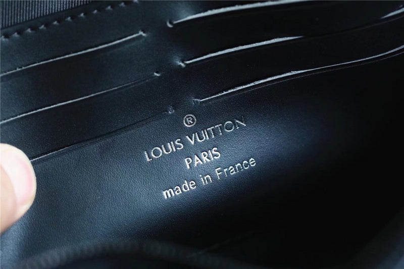 Franco Shops - Louis Vuittons  - 10109